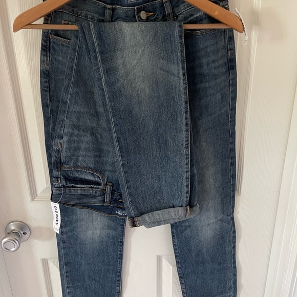 2 pairs of brand new skinny boyfriend jeans - Picture 1 of 2